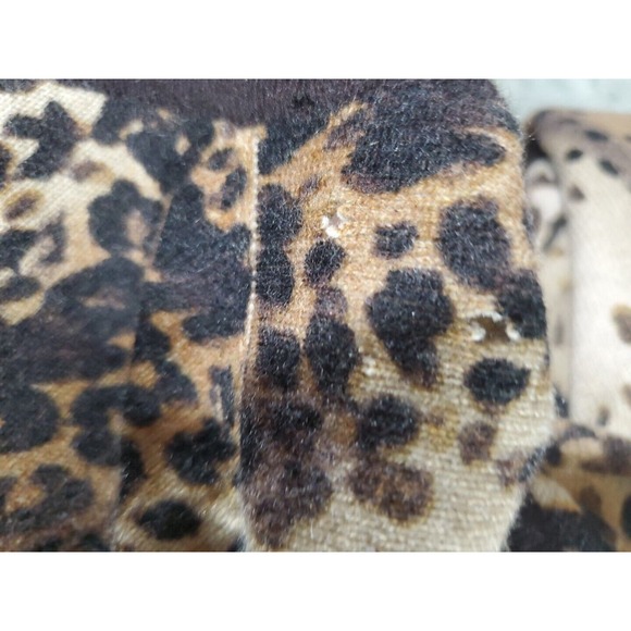 Investments Fine Cashmere Med Hidden Buttons Brown Leopard Cardigan Sweater - Picture 9 of 11